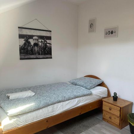 A Private Room In City Center In Bratislava Eksteriør billede